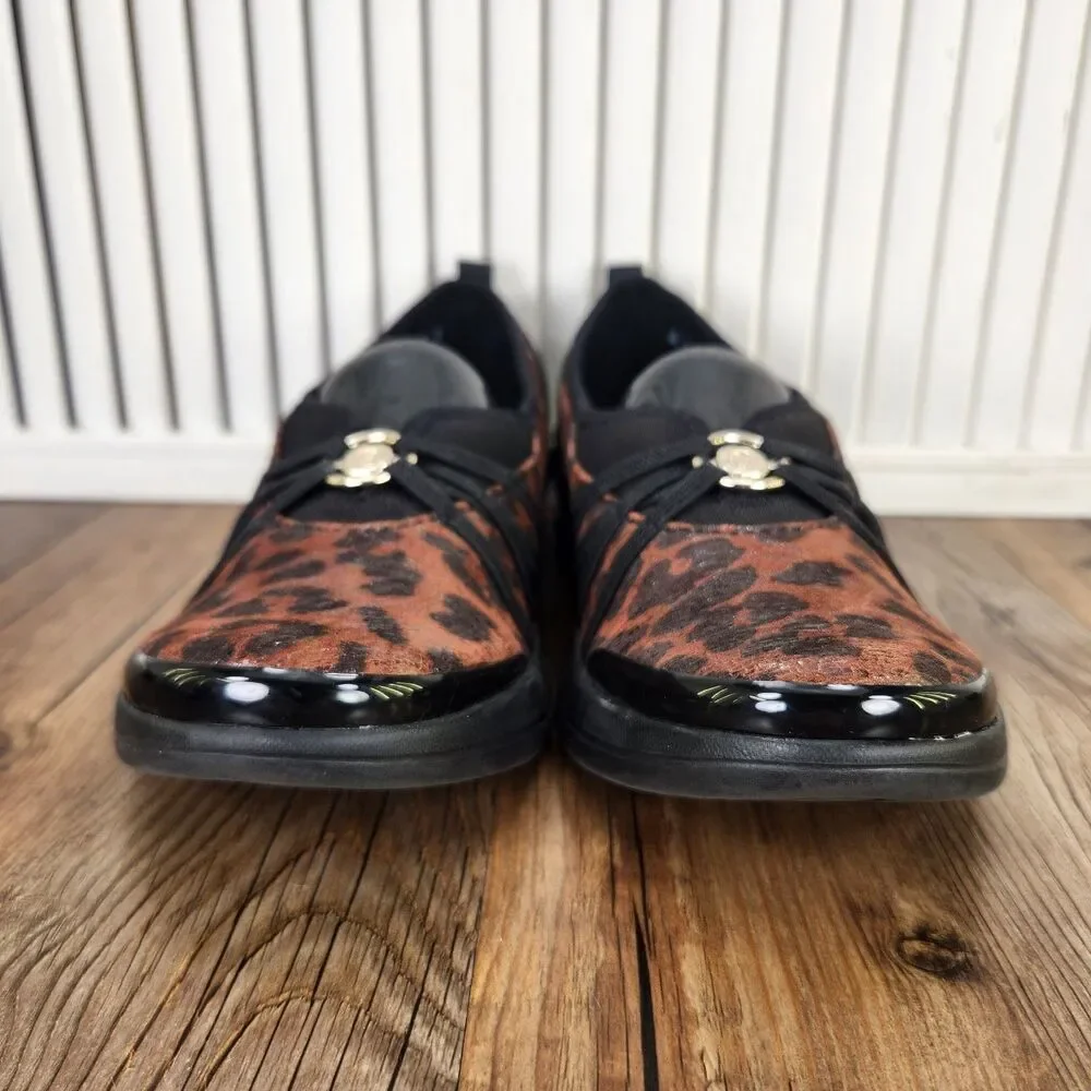 Bzees Rosie Womens Sz 8 M Black Leopard Print Slip On Comfort Loafer Flats Shoes
